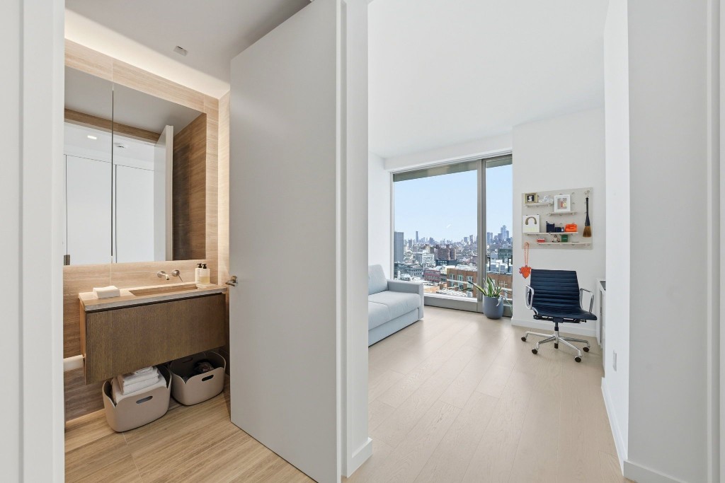 500 West 18th Street Chelsea New York NY 10011