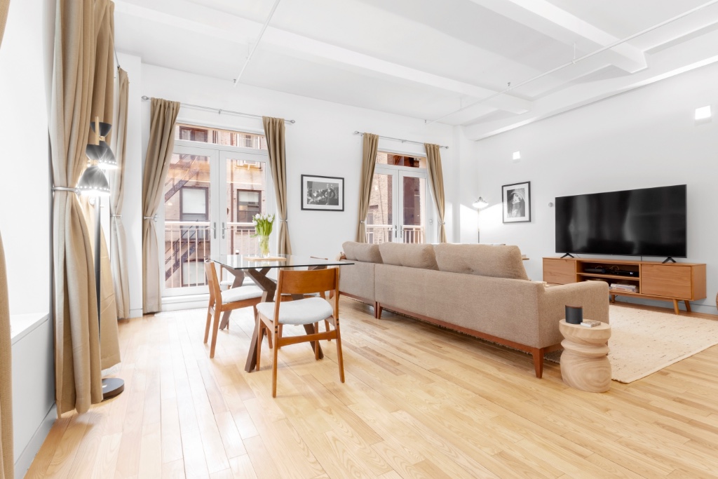 16 West 19th Street 3D Flatiron District New York NY 10011
