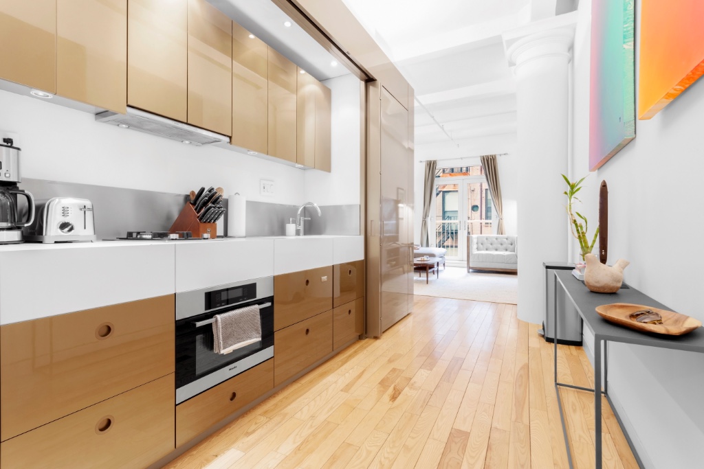 16 West 19th Street 3D Flatiron District New York NY 10011
