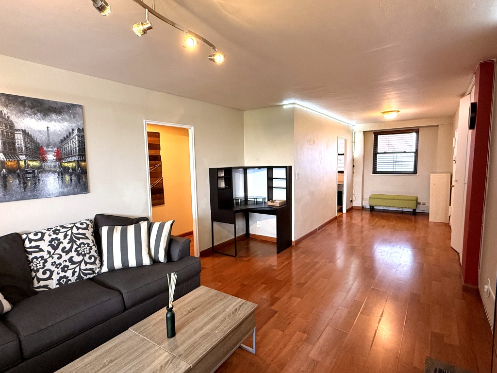 61-25 98th Street 9F Forest Hills Queens NY 11374