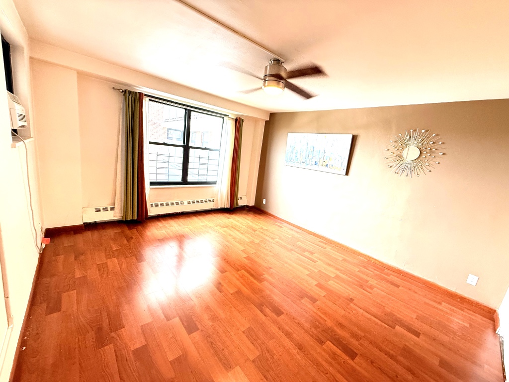 61-25 98th Street 9F Forest Hills Queens NY 11374