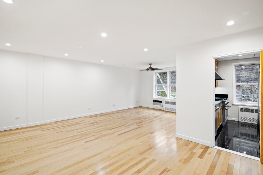 651 Vanderbilt Street 2P Windsor Terrace Brooklyn NY 11218