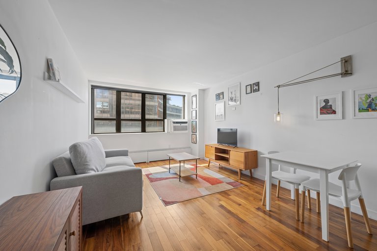 301 West 110th Street 4V West Harlem New York NY 10026