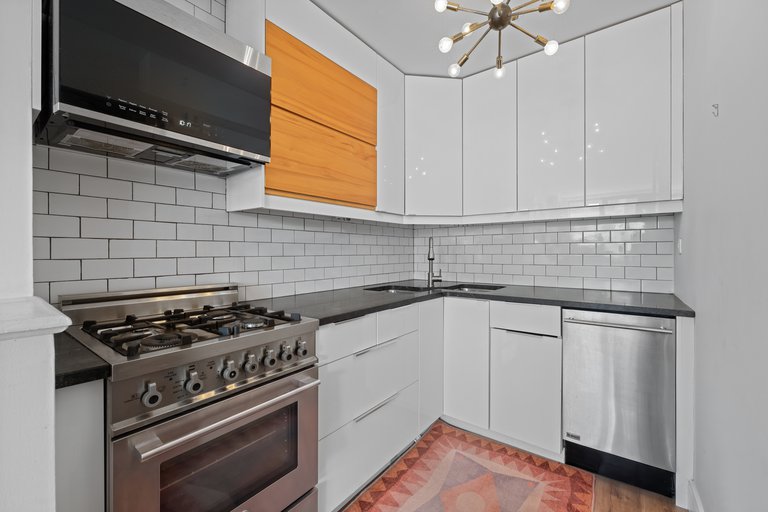 301 West 110th Street 4V West Harlem New York NY 10026