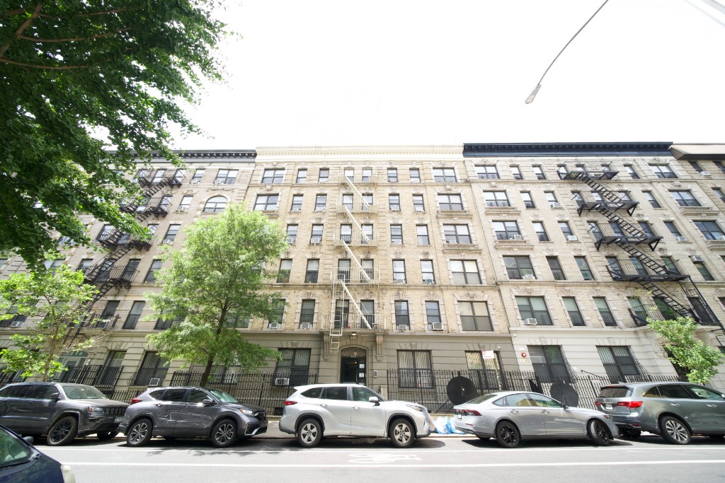 220 West 111th Street 6A West Harlem New York NY 10026
