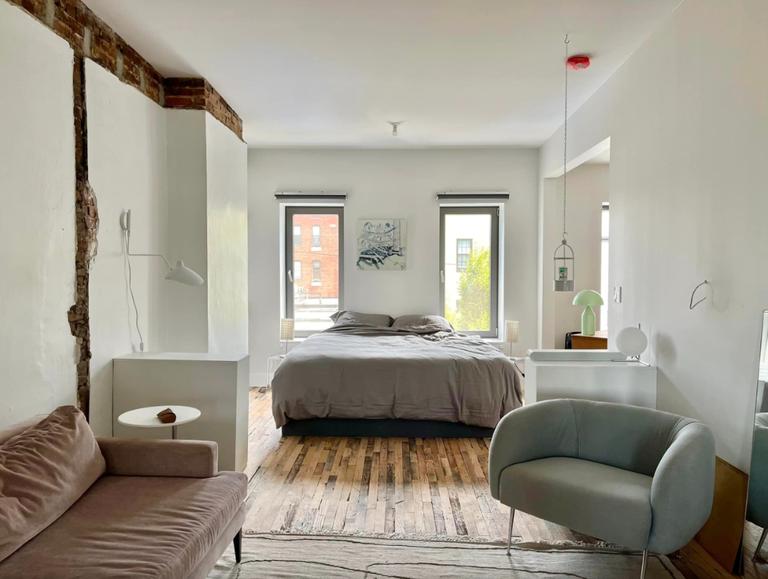 285A Kingsland Avenue Greenpoint Brooklyn NY 11222
