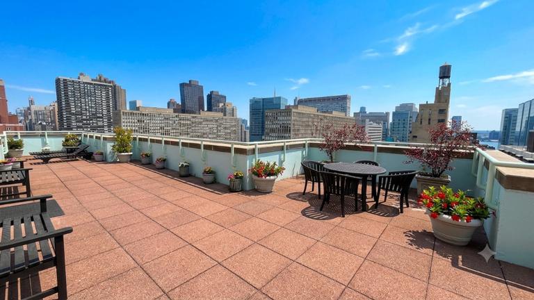 250 East 30th Street 5A Kips Bay New York NY 10016