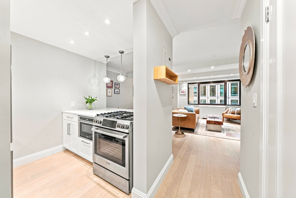 10 West 66th Street 14E Lincoln Square New York NY 10023