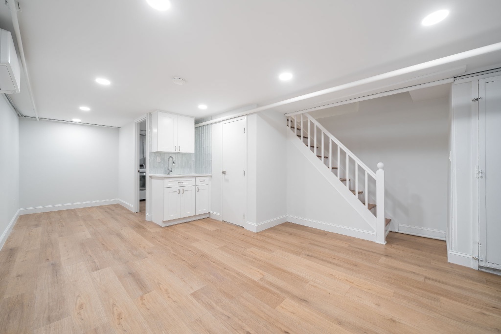 20-17 26th Street Steinway-Ditmars Queens NY 11105
