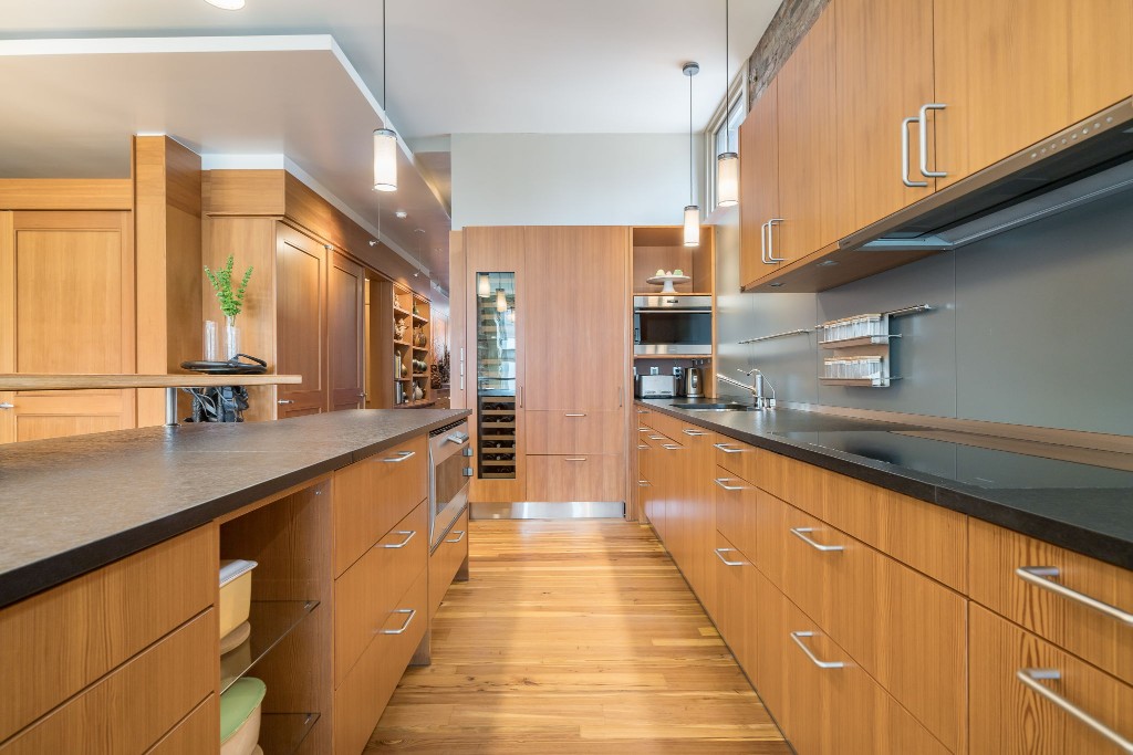 56 East 11th Street 8 Greenwich Village New York NY 10003