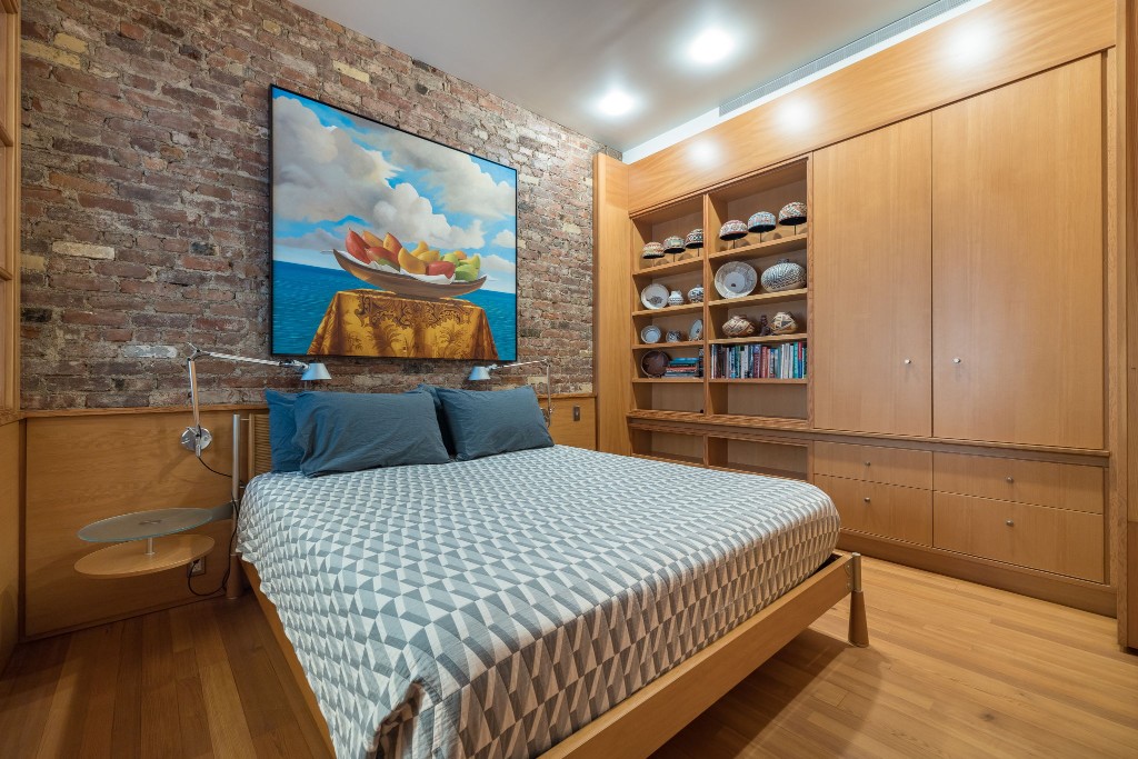 56 East 11th Street 8 Greenwich Village New York NY 10003