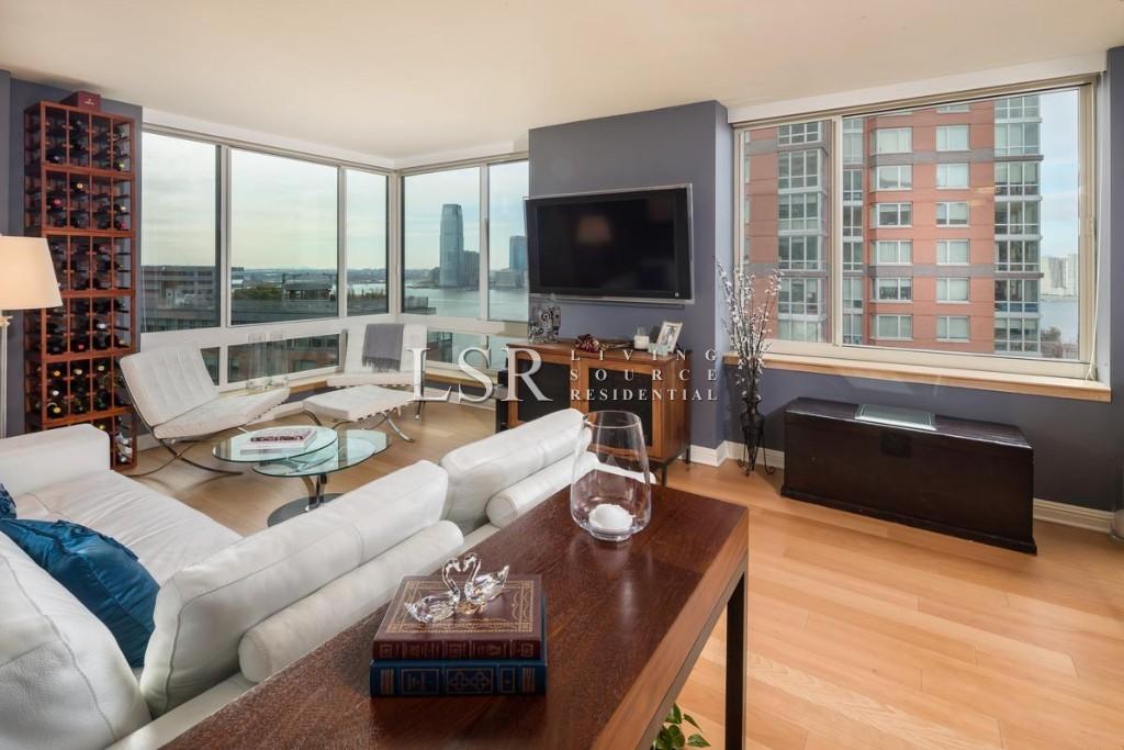 Nyc Apartments Battery Park 3 Bedroom Apartment For Rent S Images Realty Mx A8d2c6c1c1799817dcc4a965a5a1c1 Assets 169954 851404 Jpg