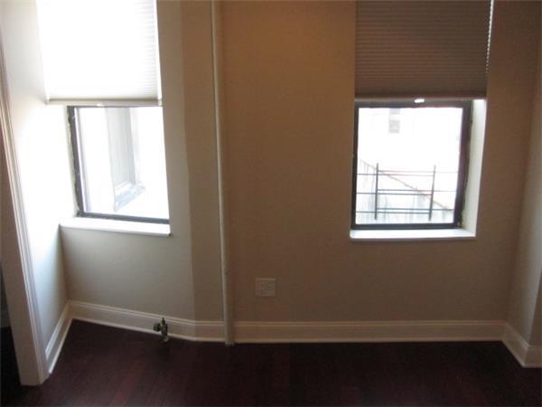 309 E Houston St 6d New York Ny 10002 New York Coops Lower