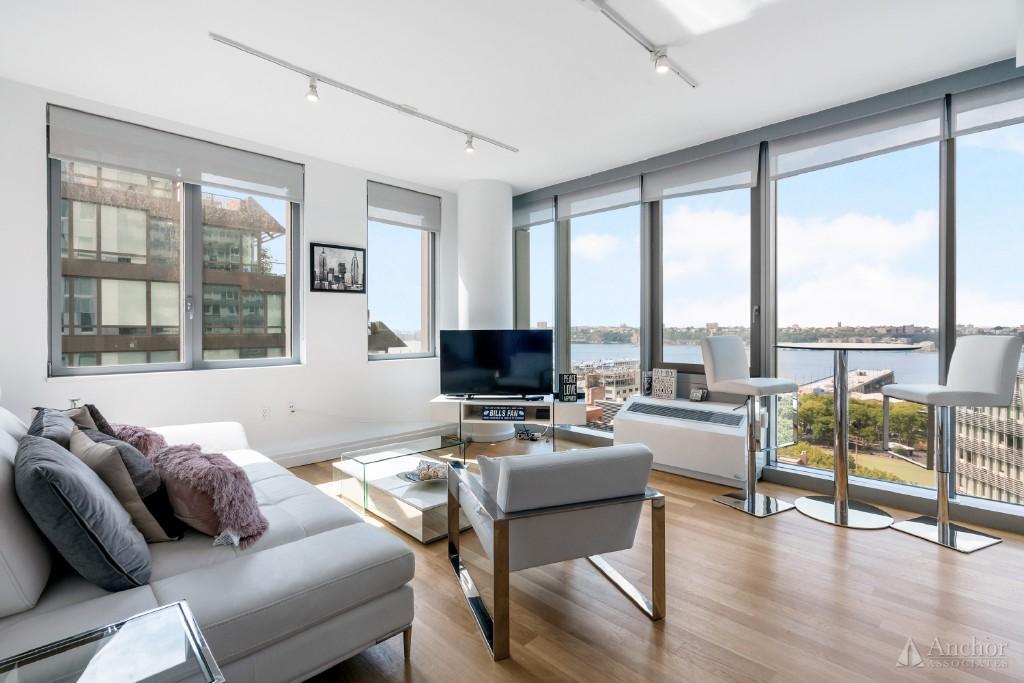 New York City Apartments Clinton 2 Bedroom Apartment For Rent 4 400 X