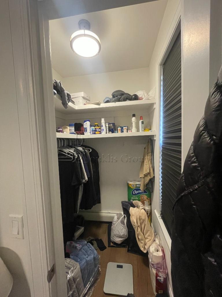 30-11 32nd Street #2, ASTORIA, NY 11102 | 215503