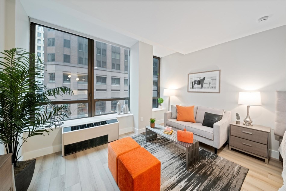 95 WALL ST., New York, NY - 6,700 USD/ month