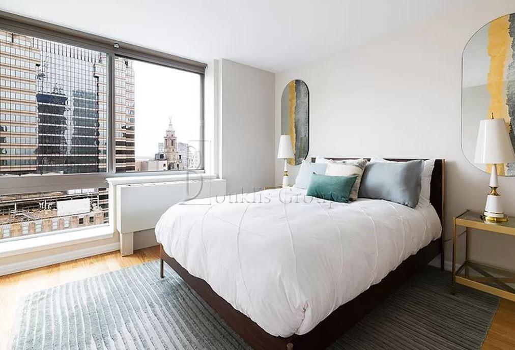 2 Platt Street, New York, NY - 6,500 USD/ month