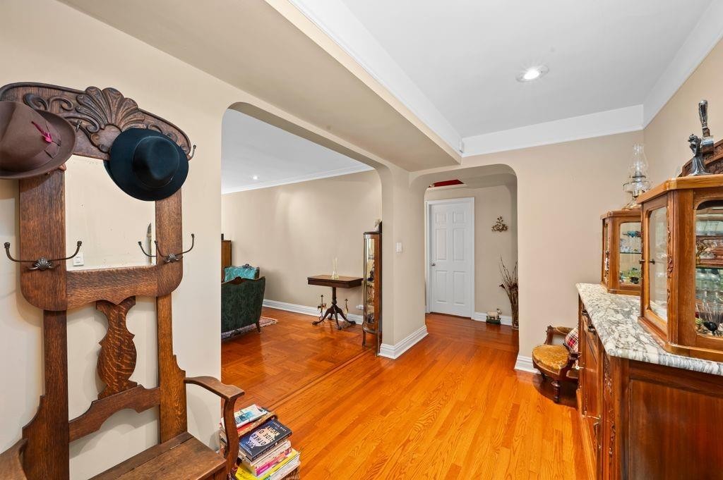 9437 Shore Road 1A Fort Hamilton Brooklyn NY 11209