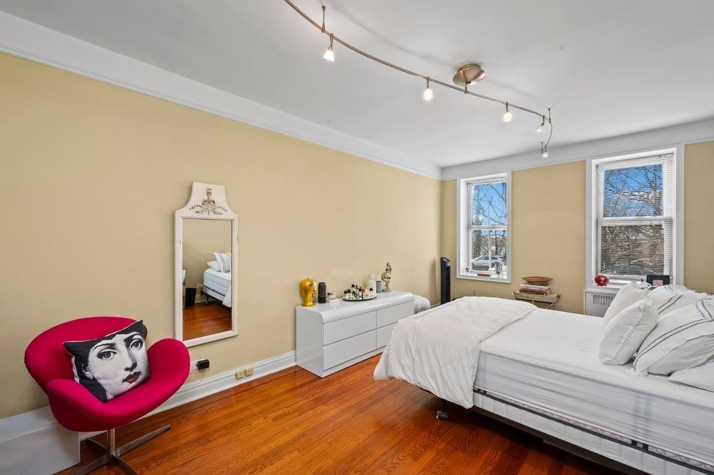 9437 Shore Road 1A Fort Hamilton Brooklyn NY 11209