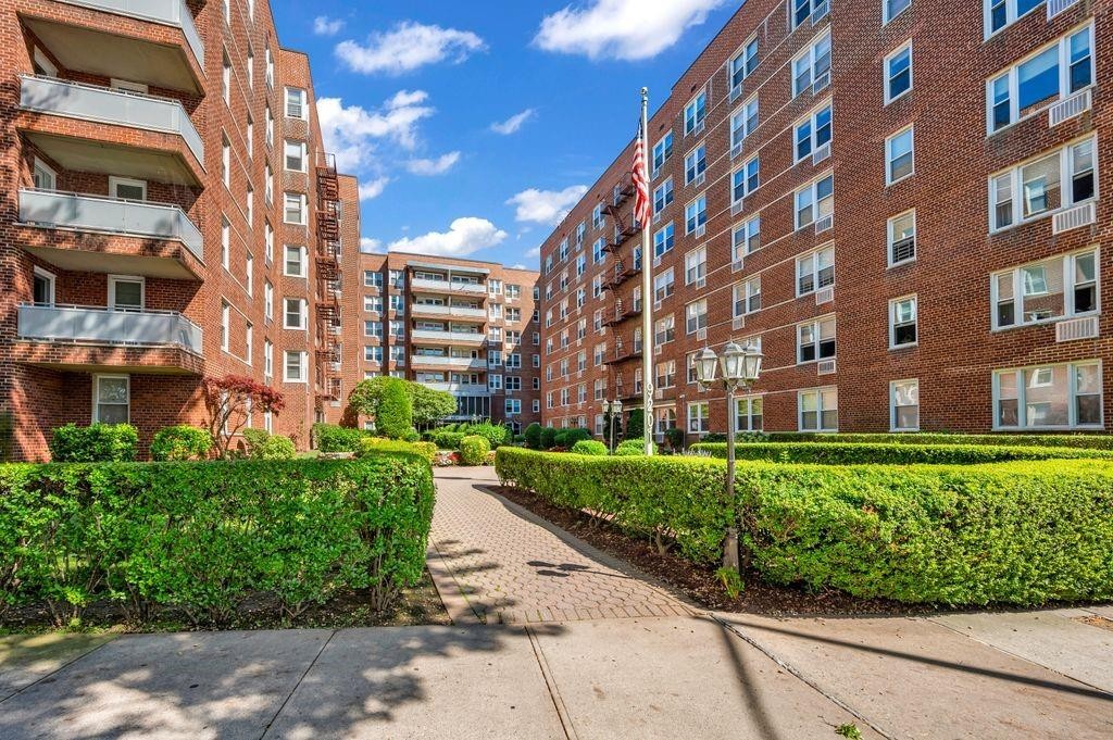 9201 Shore Road C703 Fort Hamilton Brooklyn NY 11209