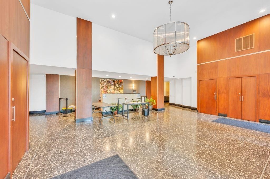 9201 Shore Road C703 Fort Hamilton Brooklyn NY 11209