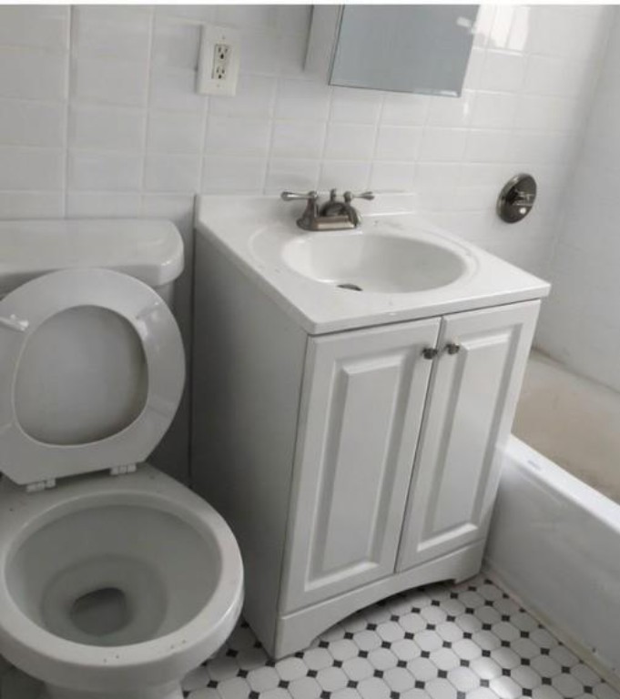 2503 East 19th Street Sheepshead Bay Brooklyn NY 11235