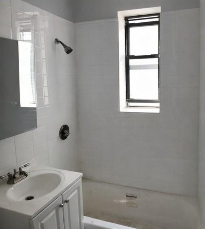 2503 East 19th Street Sheepshead Bay Brooklyn NY 11235