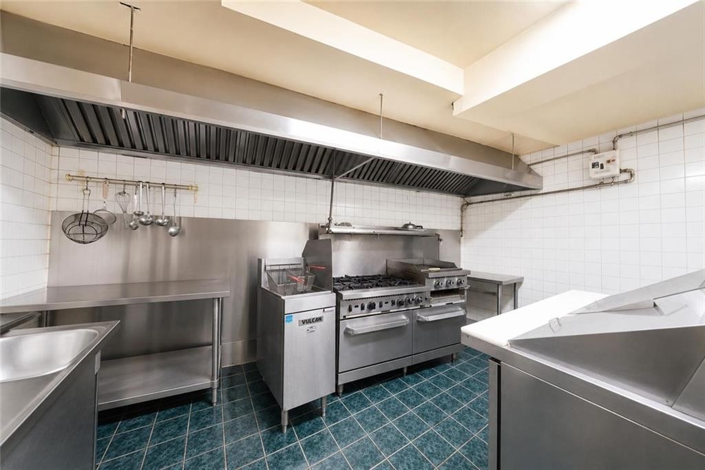 10 Bay Ridge Avenue Bay Ridge Brooklyn NY 11220