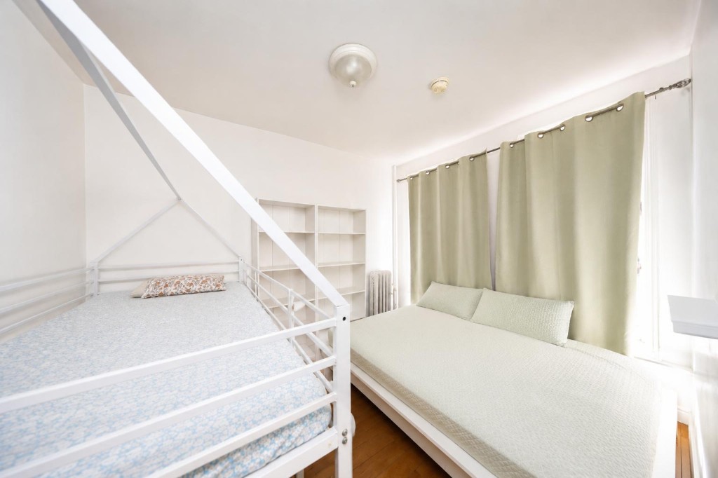9104 3rd Avenue Fort Hamilton Brooklyn NY 11209