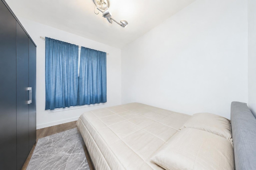9104 3rd Avenue Fort Hamilton Brooklyn NY 11209
