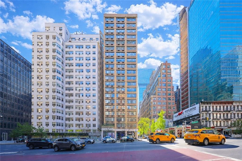 301 East 45th Street 9A Turtle Bay New York NY 10017
