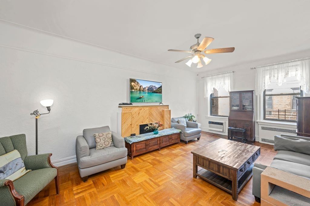 7119 Shore Road 6H Bay Ridge Brooklyn NY 11209