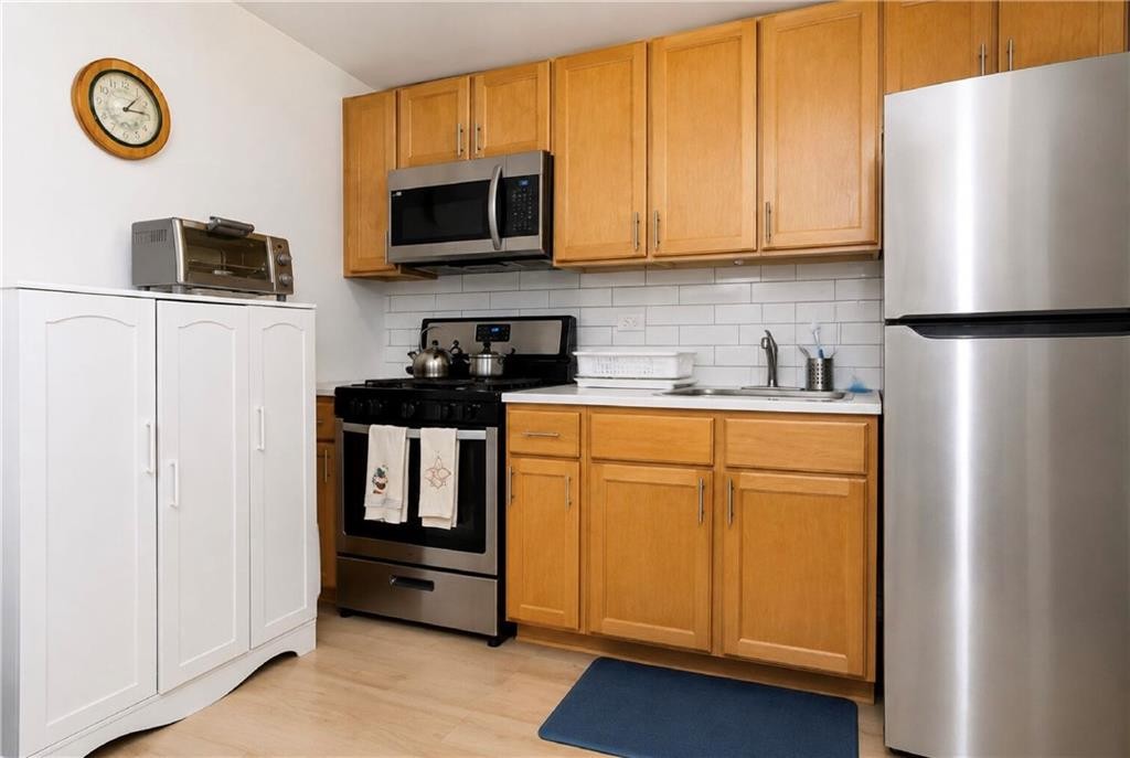 84-39 153rd Avenue 6B Lindenwood Queens NY 11414