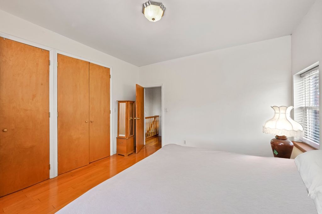 2136 East 28th Street Sheepshead Bay Brooklyn NY 11229