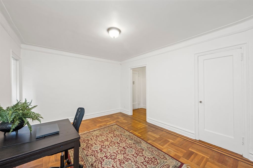9524 Fort Hamilton Parkway 601 Fort Hamilton Brooklyn NY 11209