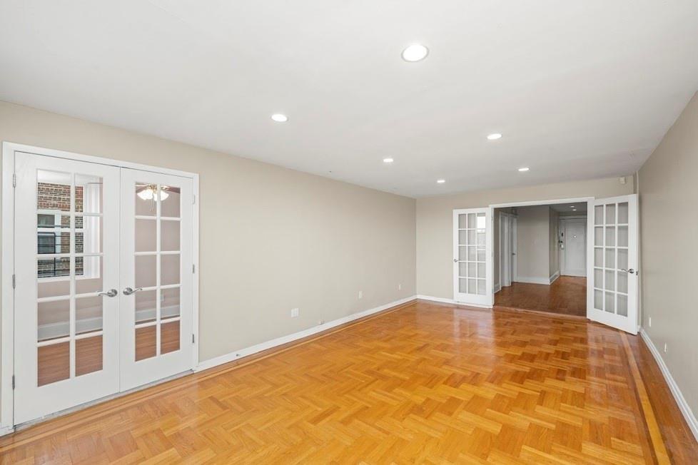 8701 Shore Road 436 Fort Hamilton Brooklyn NY 11209