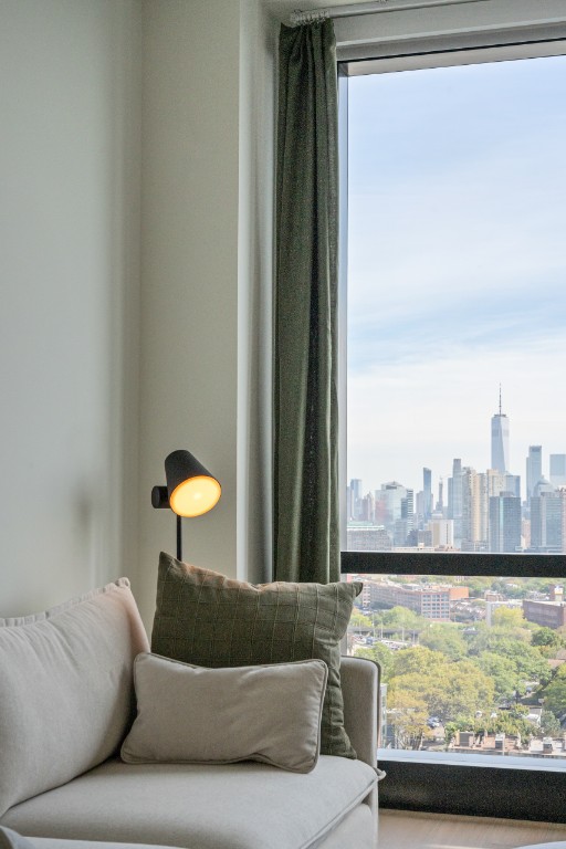 632 Newark Avenue, Jersey City, NJ - 2,556 USD/ month