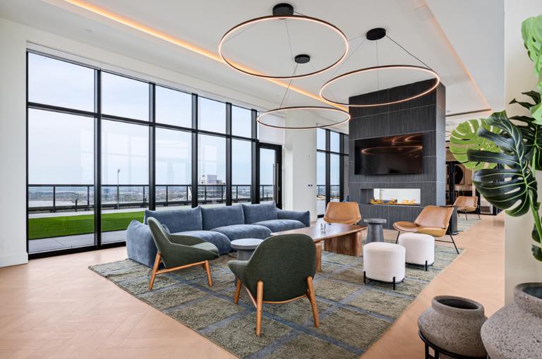 632 Newark Avenue, Jersey City, NJ - 2,684 USD/ month