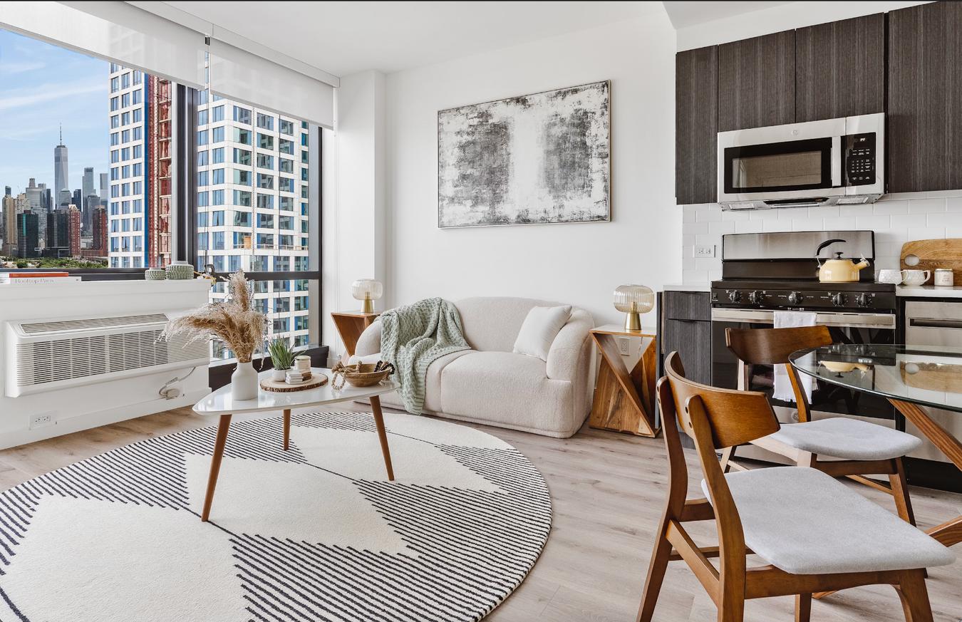 9 Homestead Place, Jersey City, NJ - 4,500 USD/ month