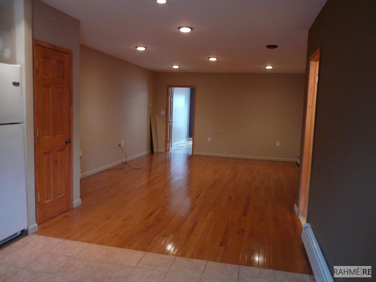 380 Bond Street, #1