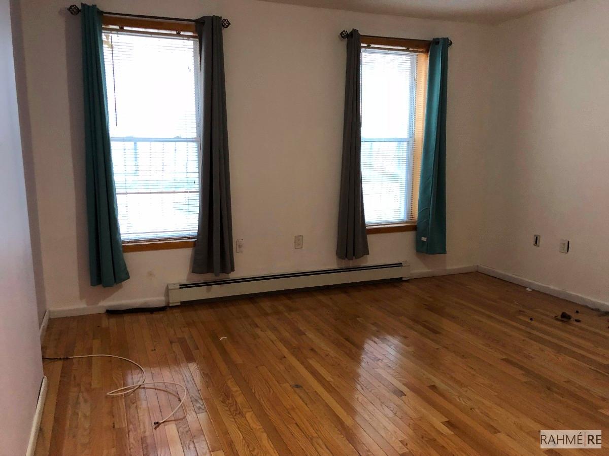 380 Bond Street, #1