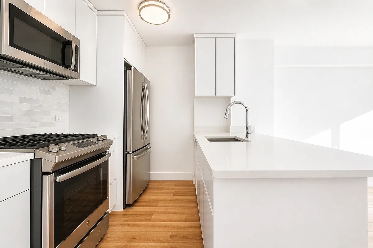 1735 York Avenue 10E Upper East Side New York NY 10128