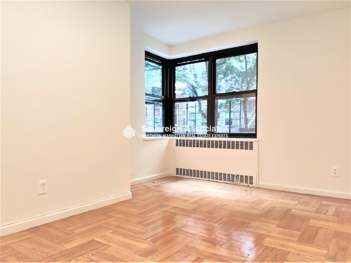 700 Fort Washington Avenue 1g New York Ny 10040 New York Apartments Washington Hudson Heights 2 Bedroom Apartment For Rent