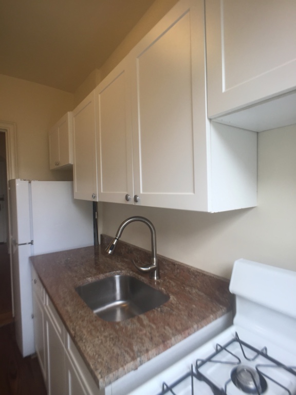 83 Park Terrace West 3b New York Ny 10034 Apartments Kitchen Out