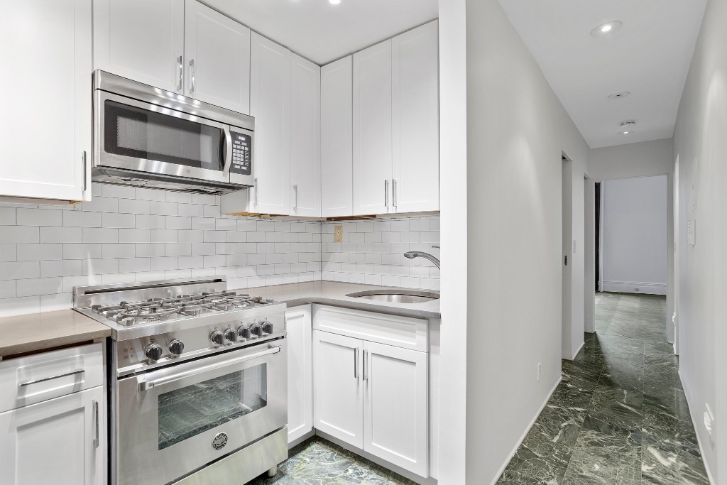 142 East 37th Street 4 Murray Hill New York NY 10016