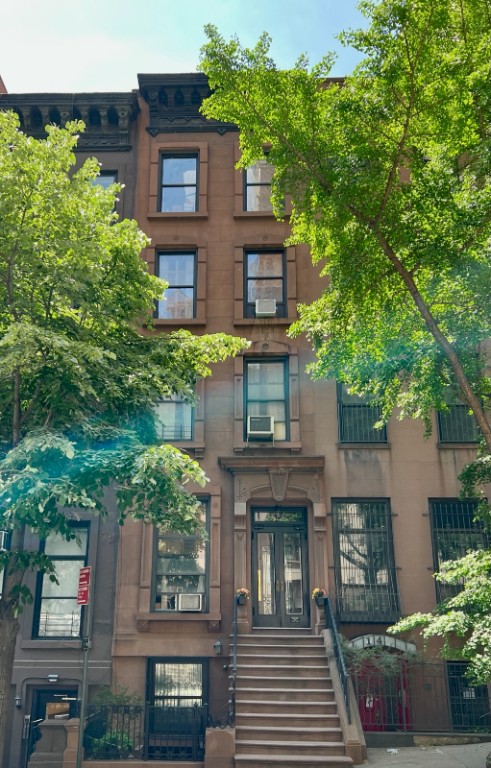 142 East 37th Street 4 Murray Hill New York NY 10016
