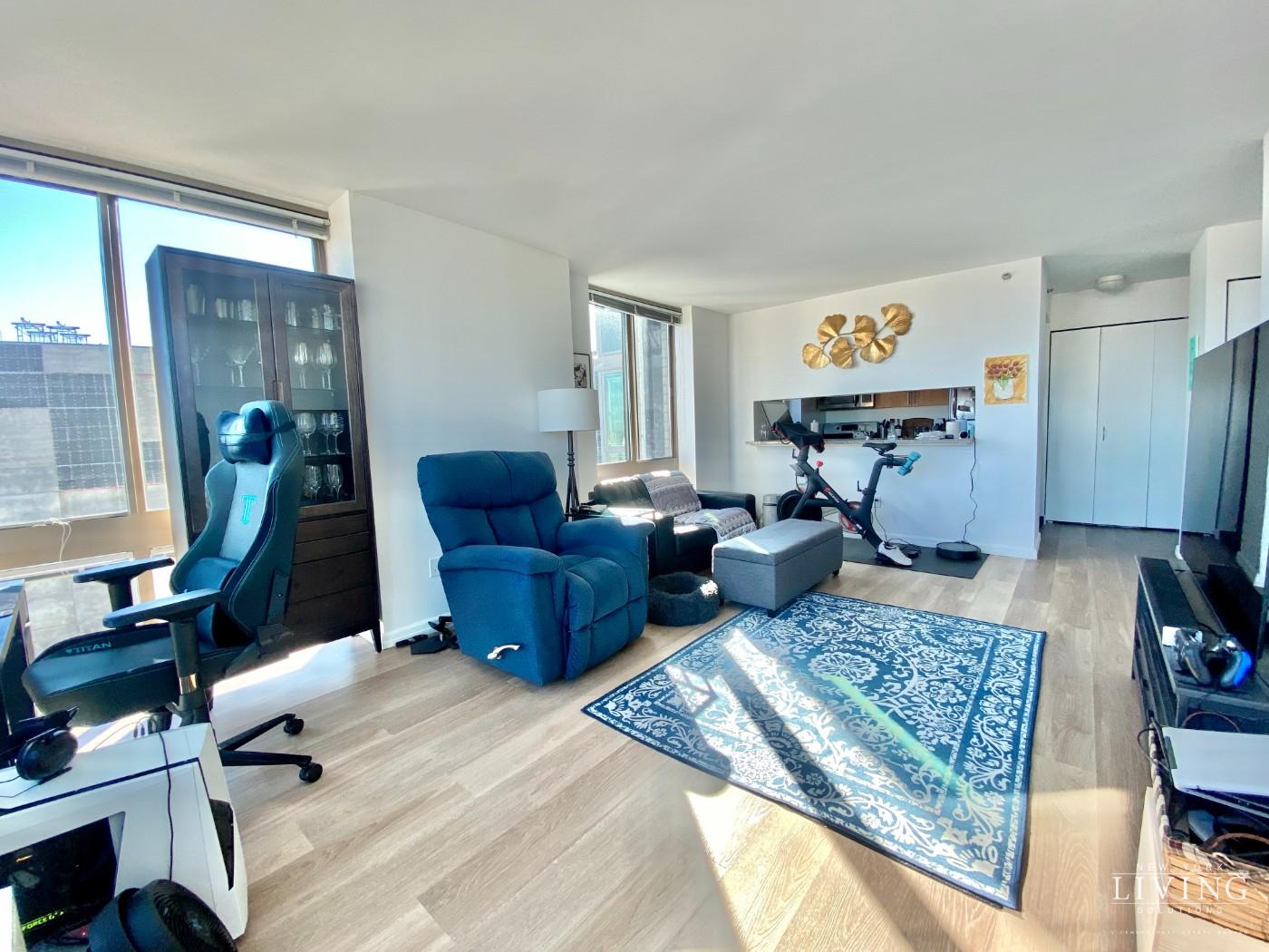 2 Gold Street, #4710