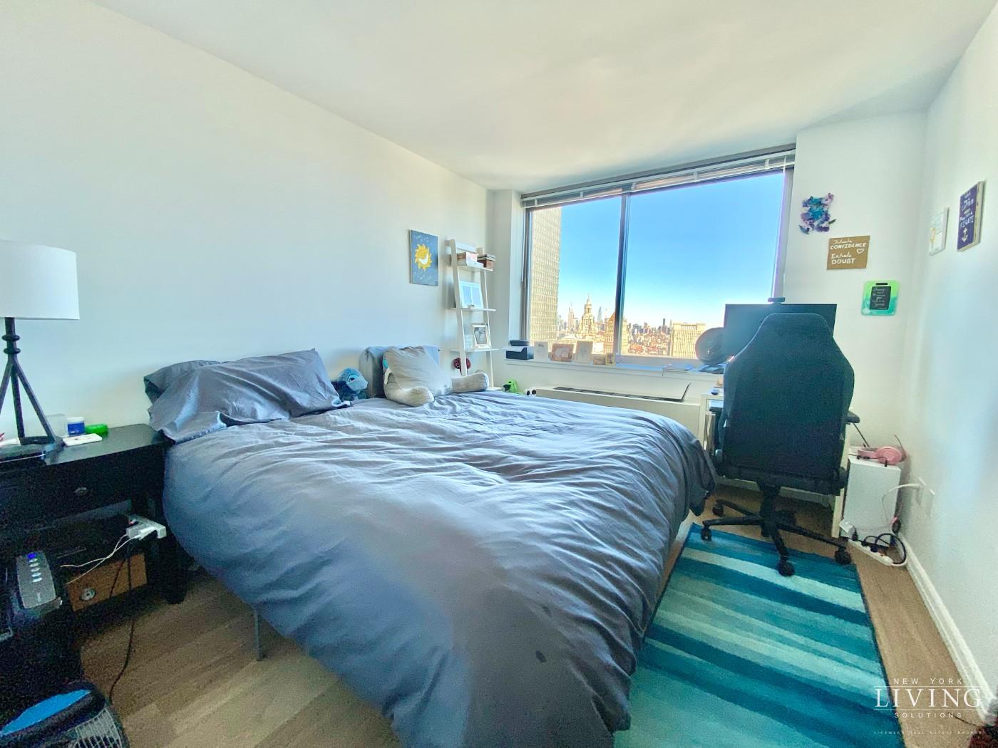 2 Gold Street, #4710