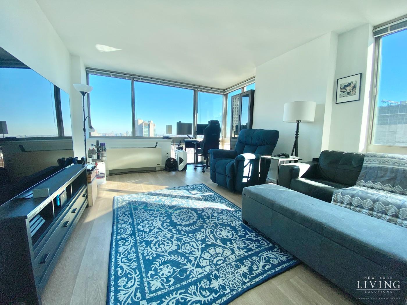 2 Gold Street, #4710