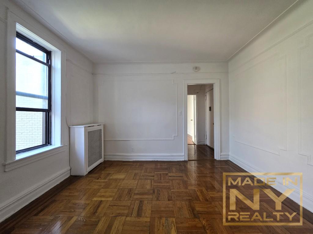36-20 168th Street Murray Hill Queens NY 11358
